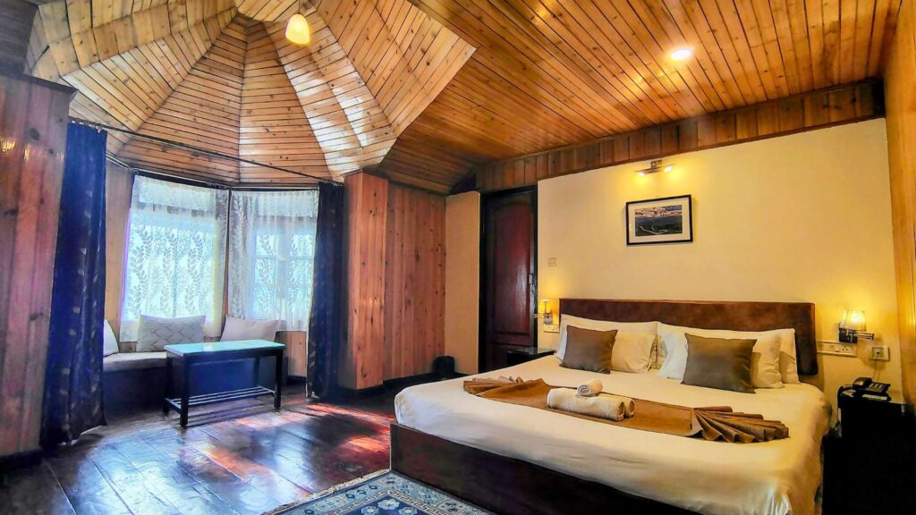 Deluxe Rooms in Darjeeling